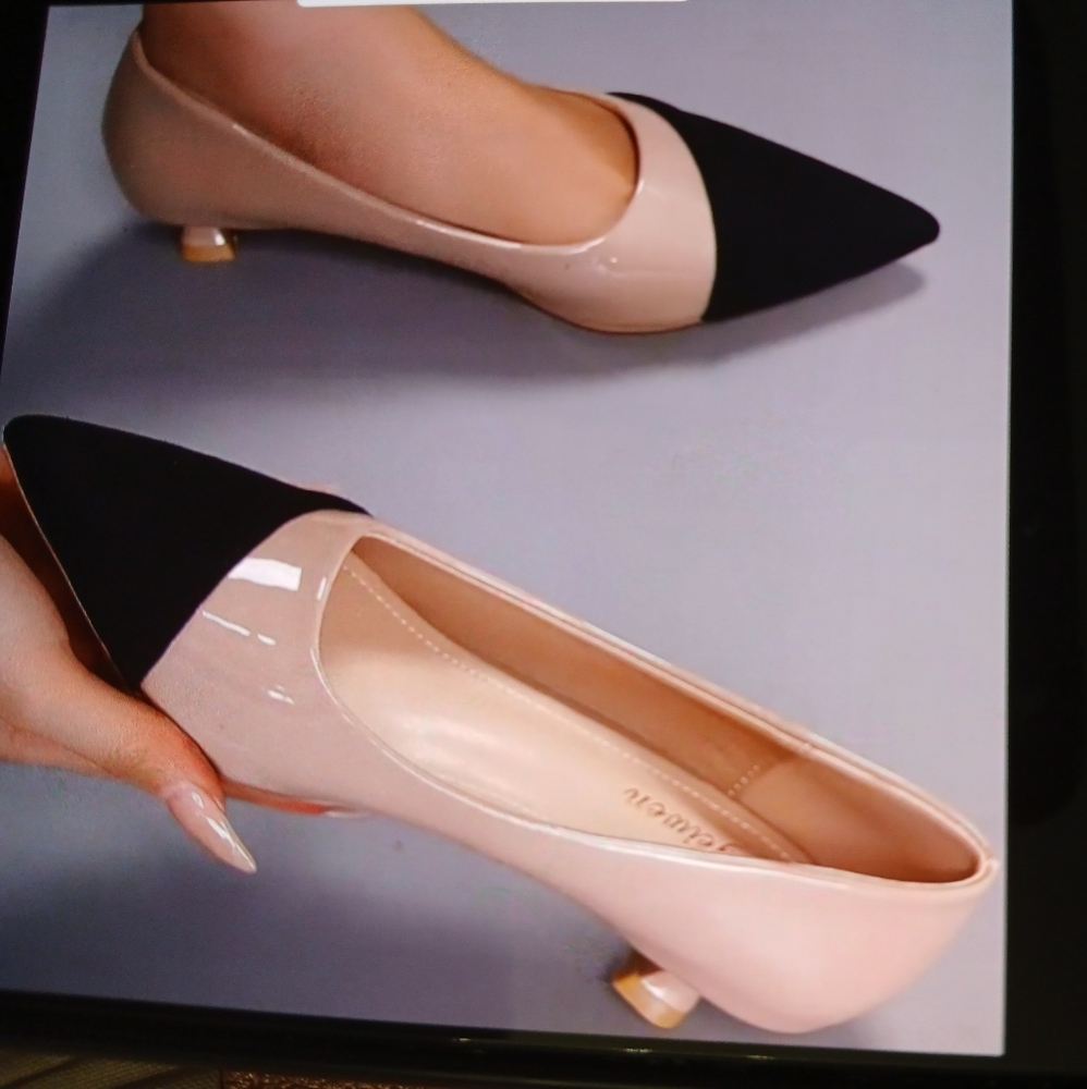 Low heel pumps, beige/black, for women,size 8.